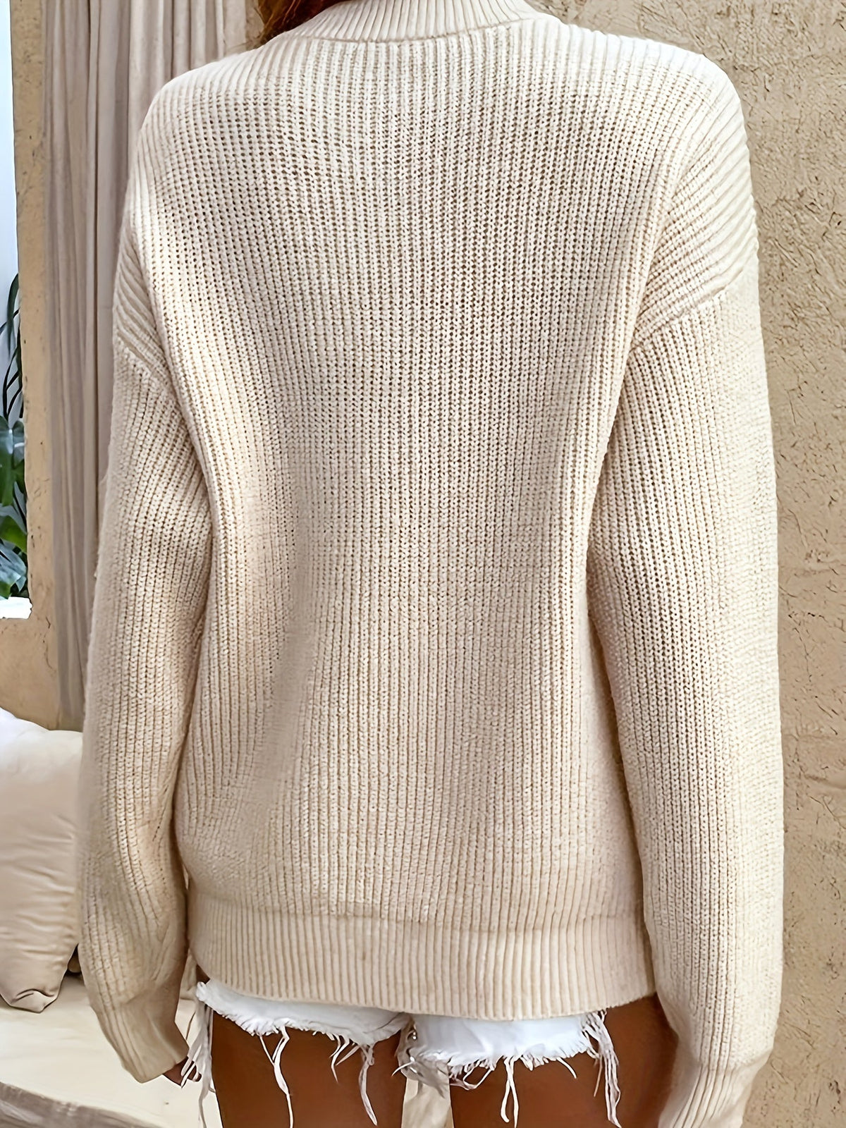 Cecilia | Elegant Button Ribbed Sweater - Picela