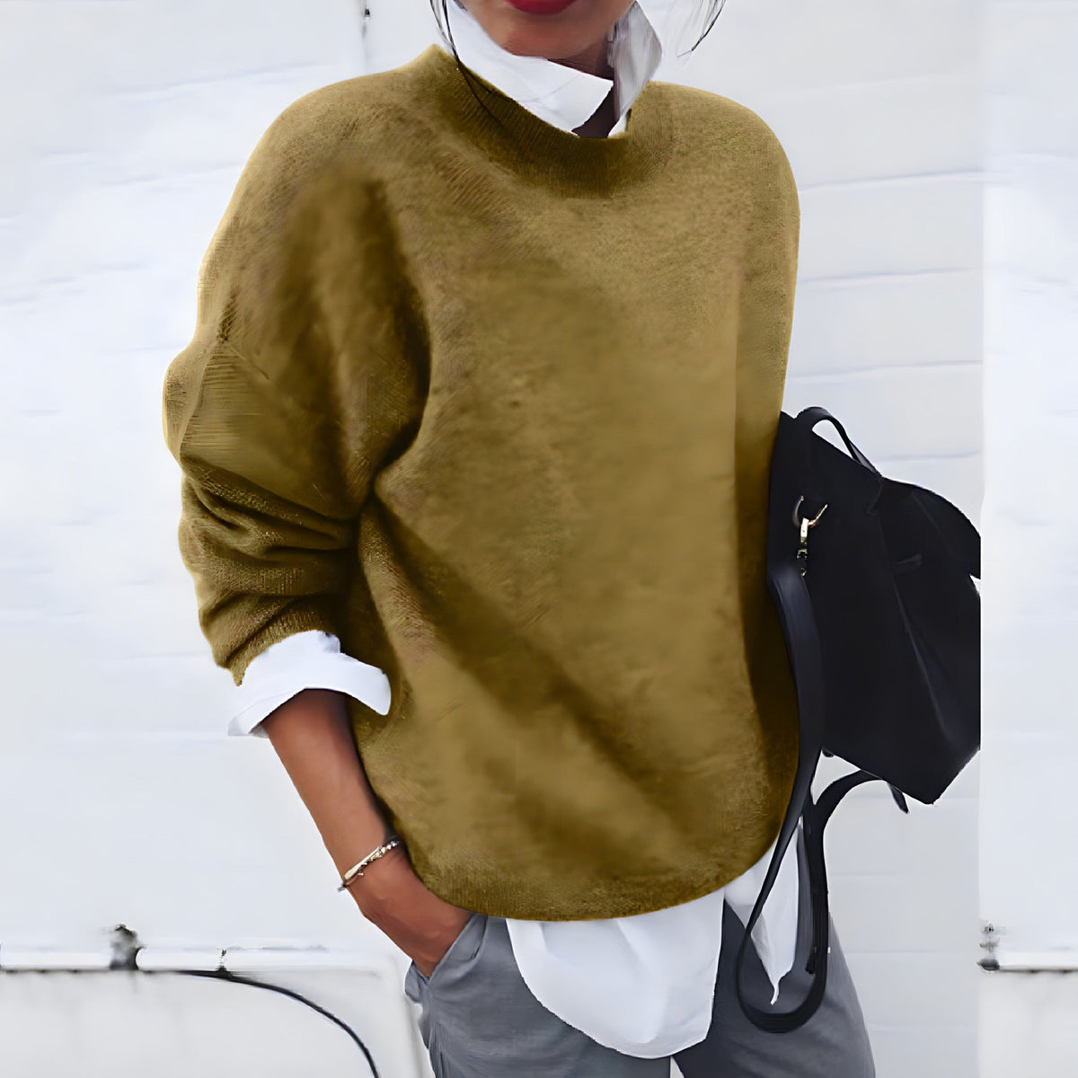 Jessica | Elegant Classic Crewneck Sweater - Picela