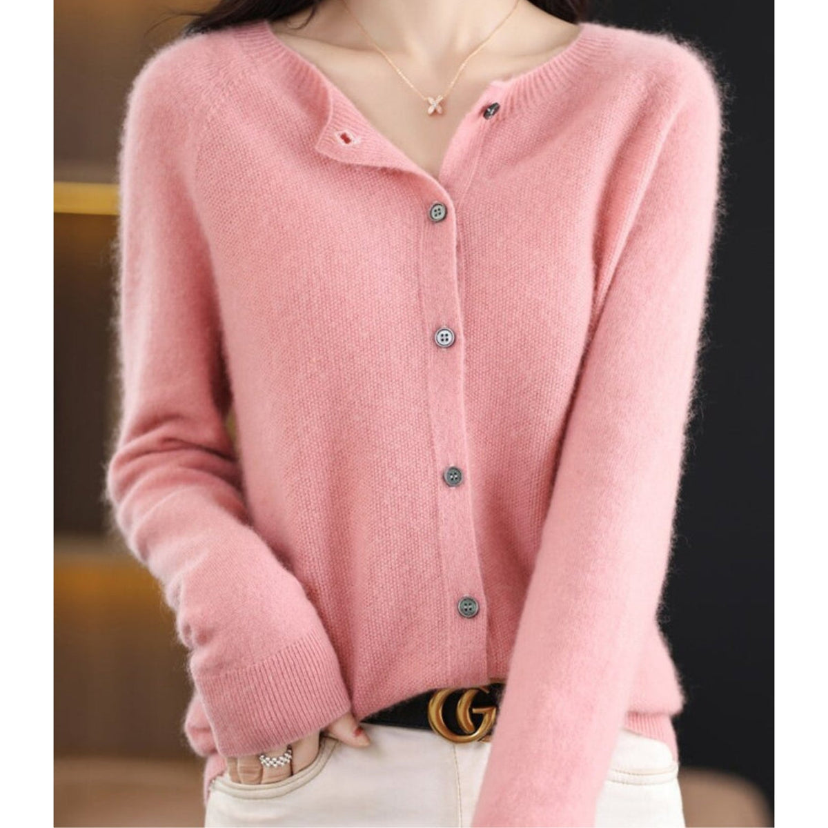 Kelly | Elegant Fitted Button-Down Cardigan - Picela