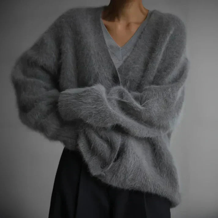 Laura | Cozy Fuzzy Oversized Cardigan - Picela