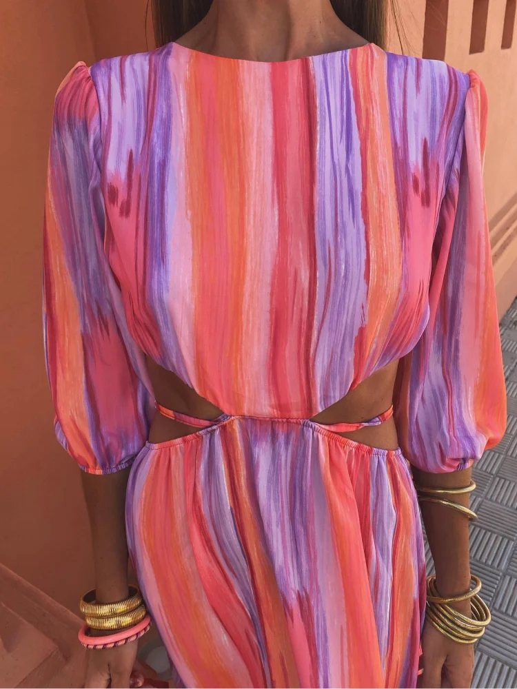Rachel | Flattering Striped Cutout Maxi-Dress - Picela