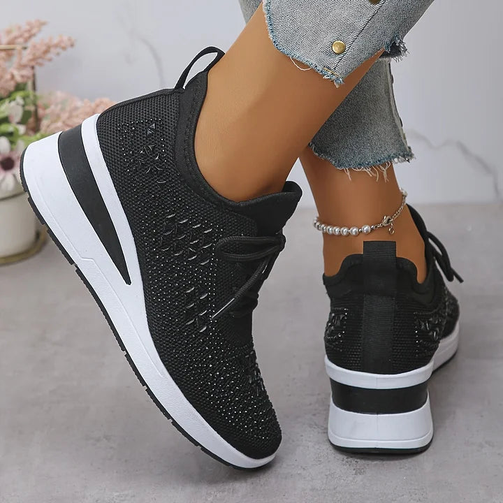 Sarah | Comfortable Knit Rhinestone Sneakers - Picela