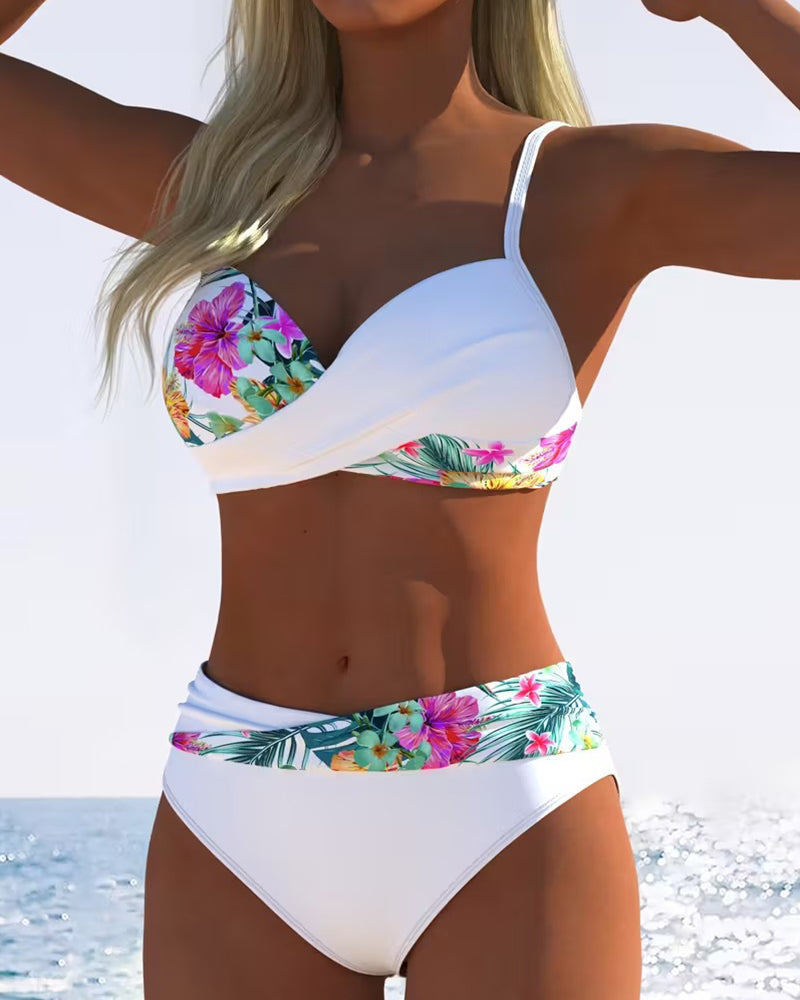 Amber | Feminine Floral Contrast Bikini - Picela