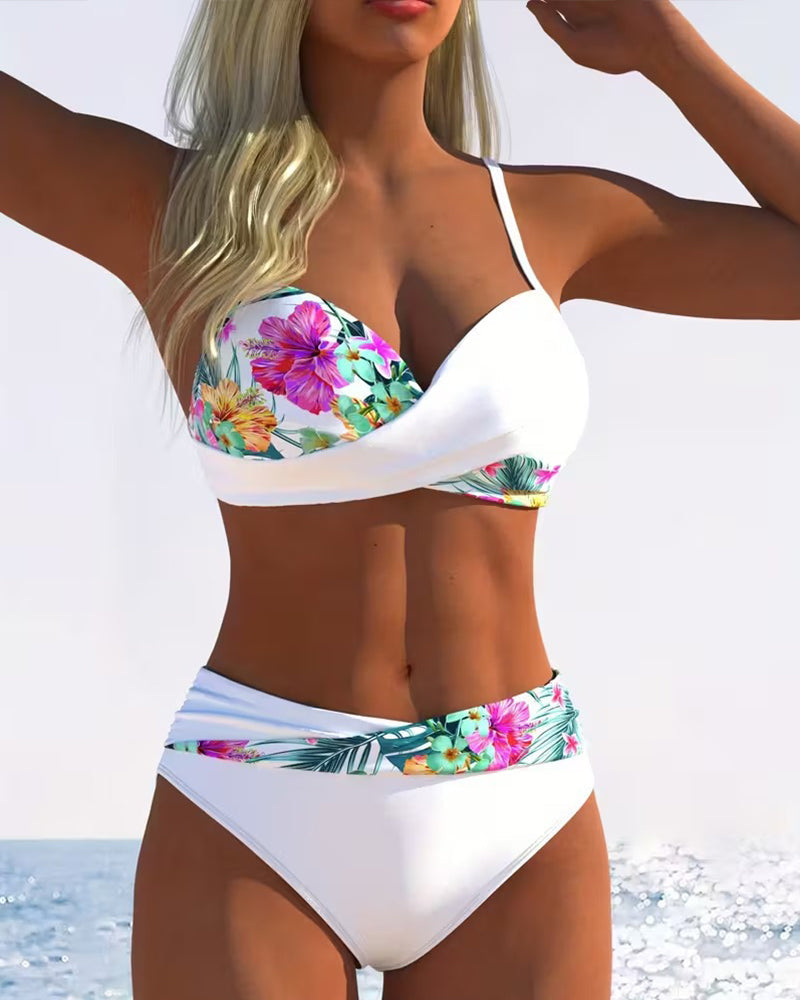 Amber | Feminine Floral Contrast Bikini - Picela