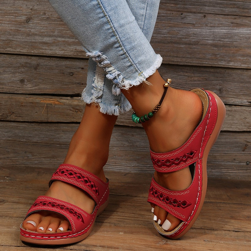 Danielle | Comfortable Cutout Wedge Sandals - Picela