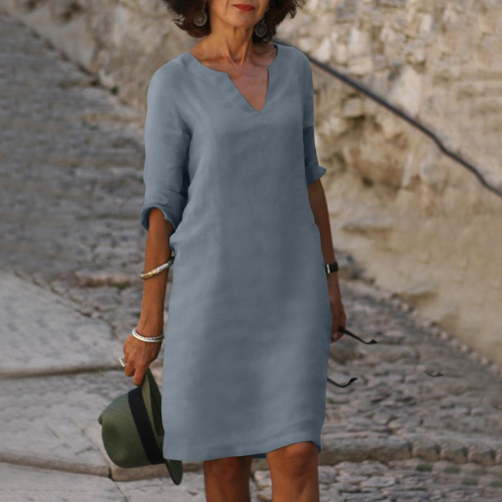 Danielle | Effortless V-Neck Shift Dress - Picela