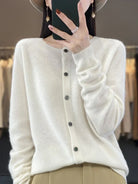 Emily | Elegant Button-Front Knit Cardigan - Picela