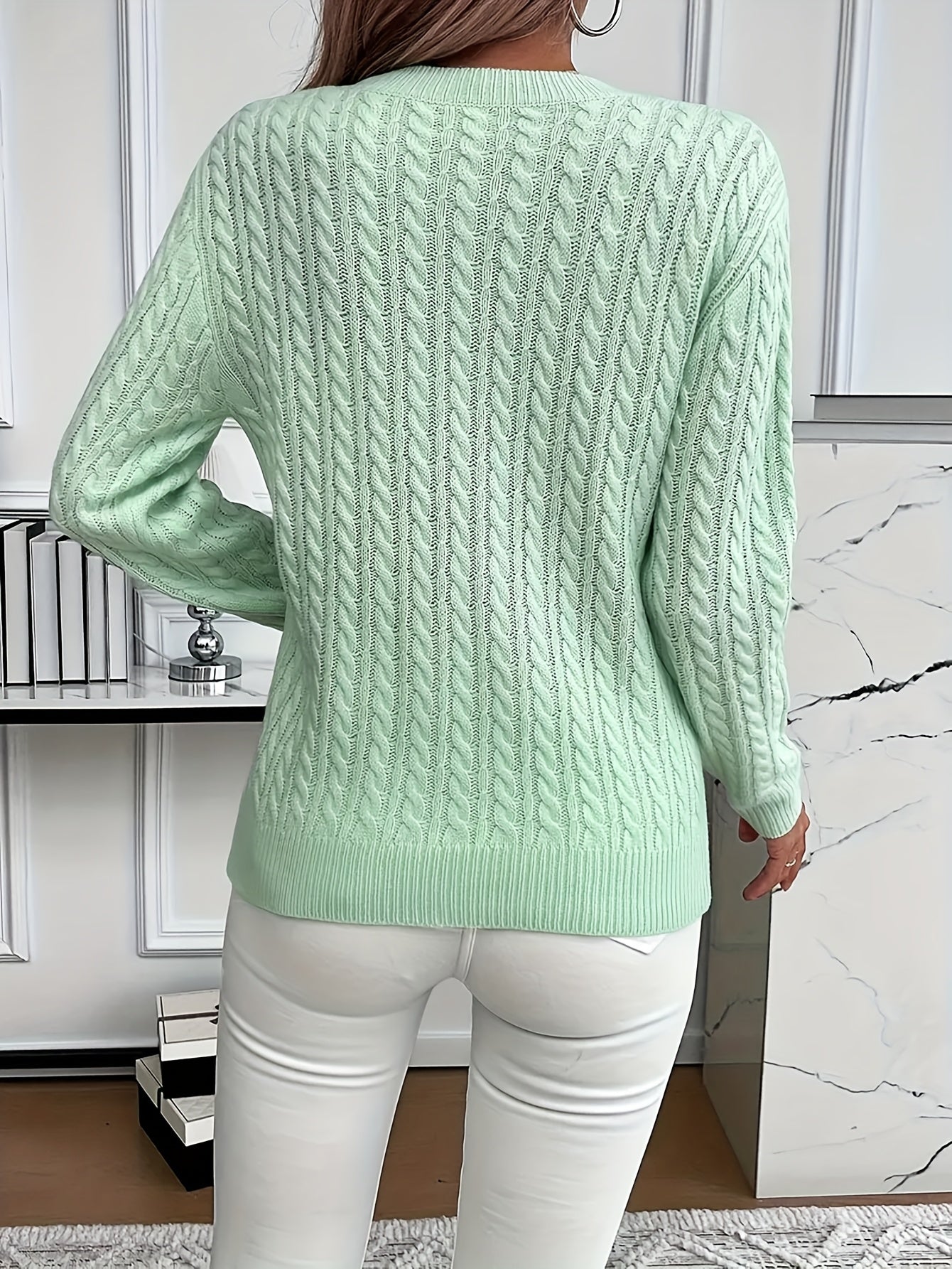 Faye | Elegant Cable-Knit Crewneck Sweater - Picela