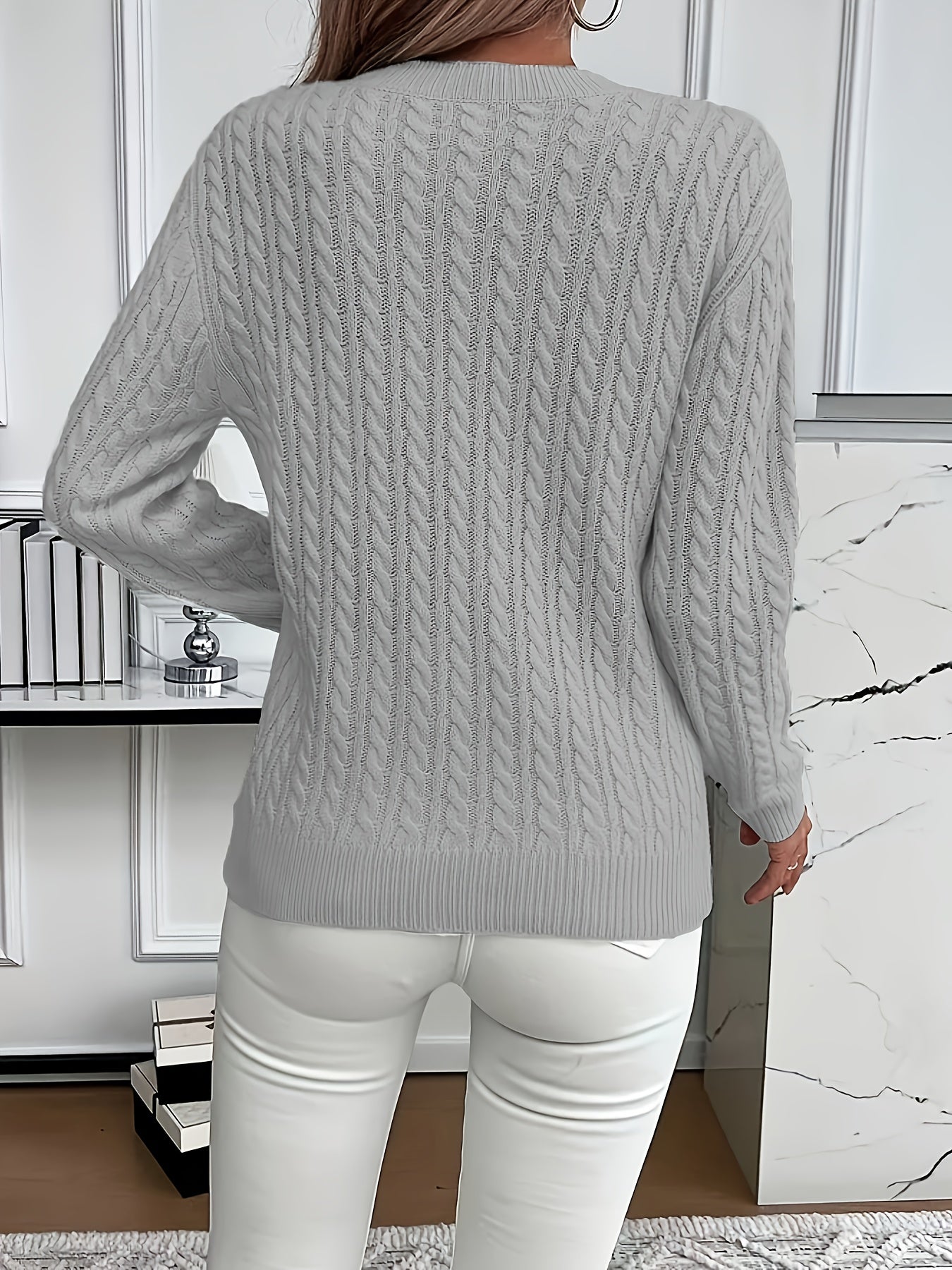 Faye | Elegant Cable-Knit Crewneck Sweater - Picela