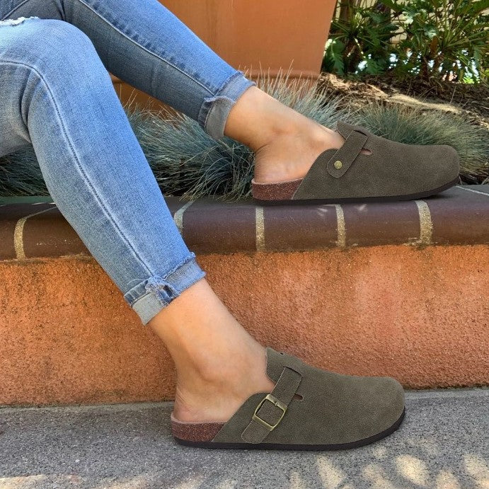 Heather | Comfortable Suede Buckle Sandals - Picela