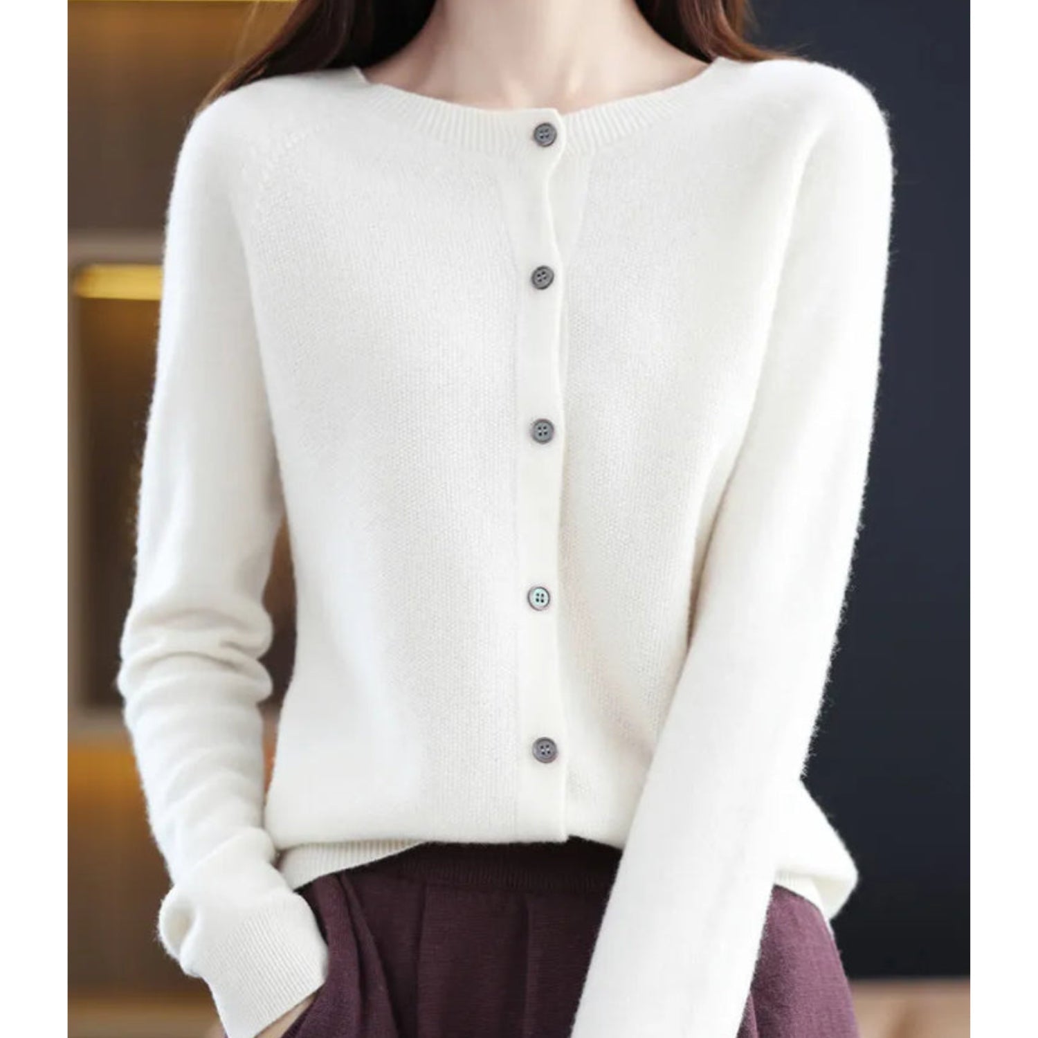 Kelly | Elegant Fitted Button-Down Cardigan - Picela