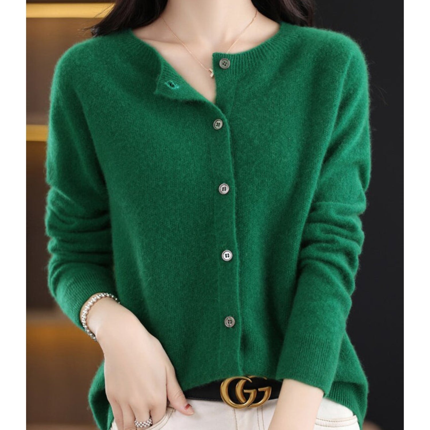Kelly | Elegant Fitted Button-Down Cardigan - Picela