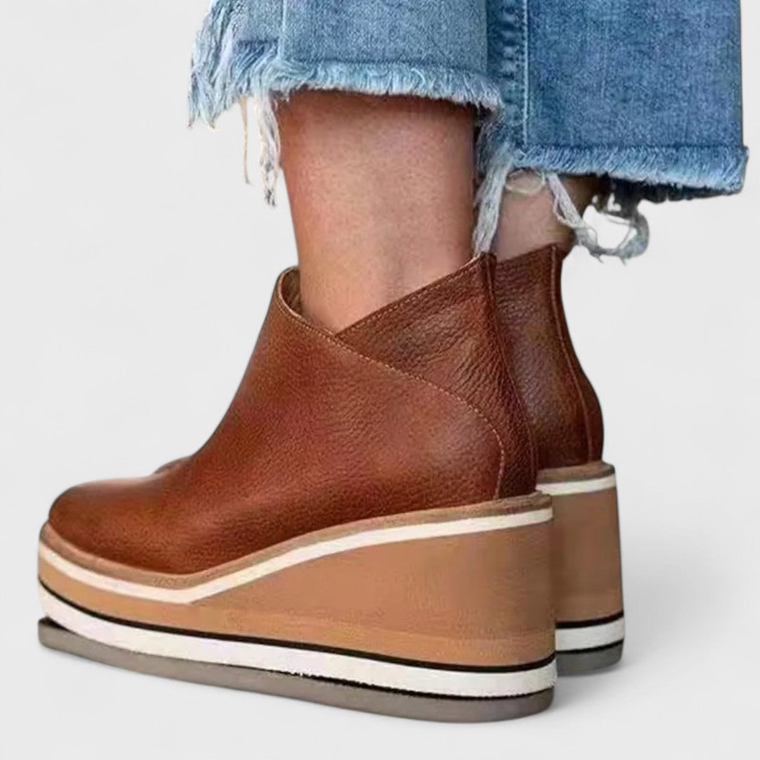 Kelly | Elegant Leather Platform Boots - Picela