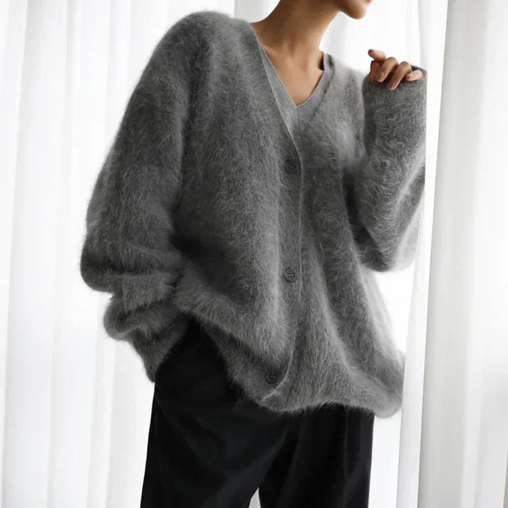 Laura | Cozy Fuzzy Oversized Cardigan - Picela
