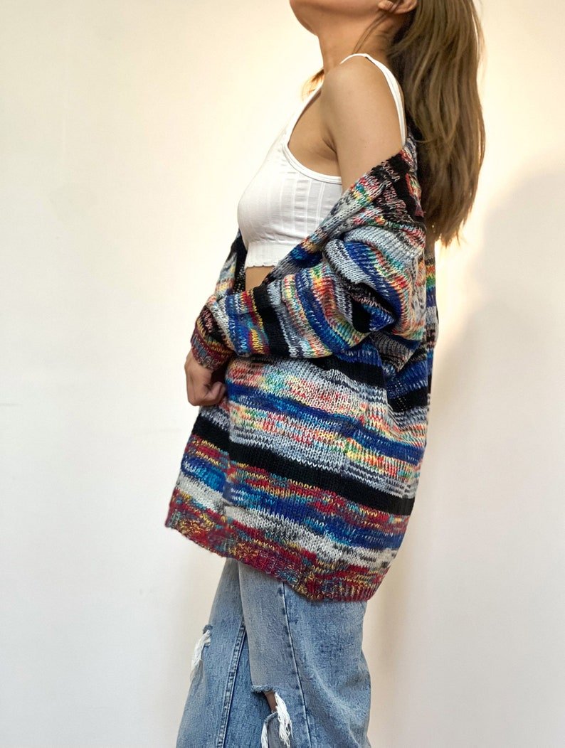 Megan | Elegant Striped Multicolor Cardigan - Picela