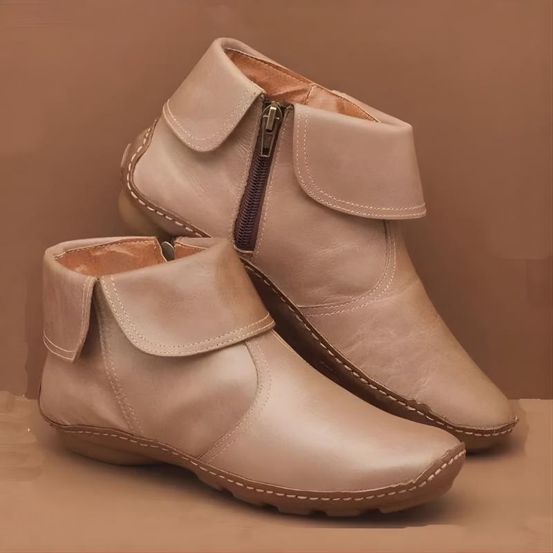 Melissa | Comfortable Leather Stitched Boots - Picela