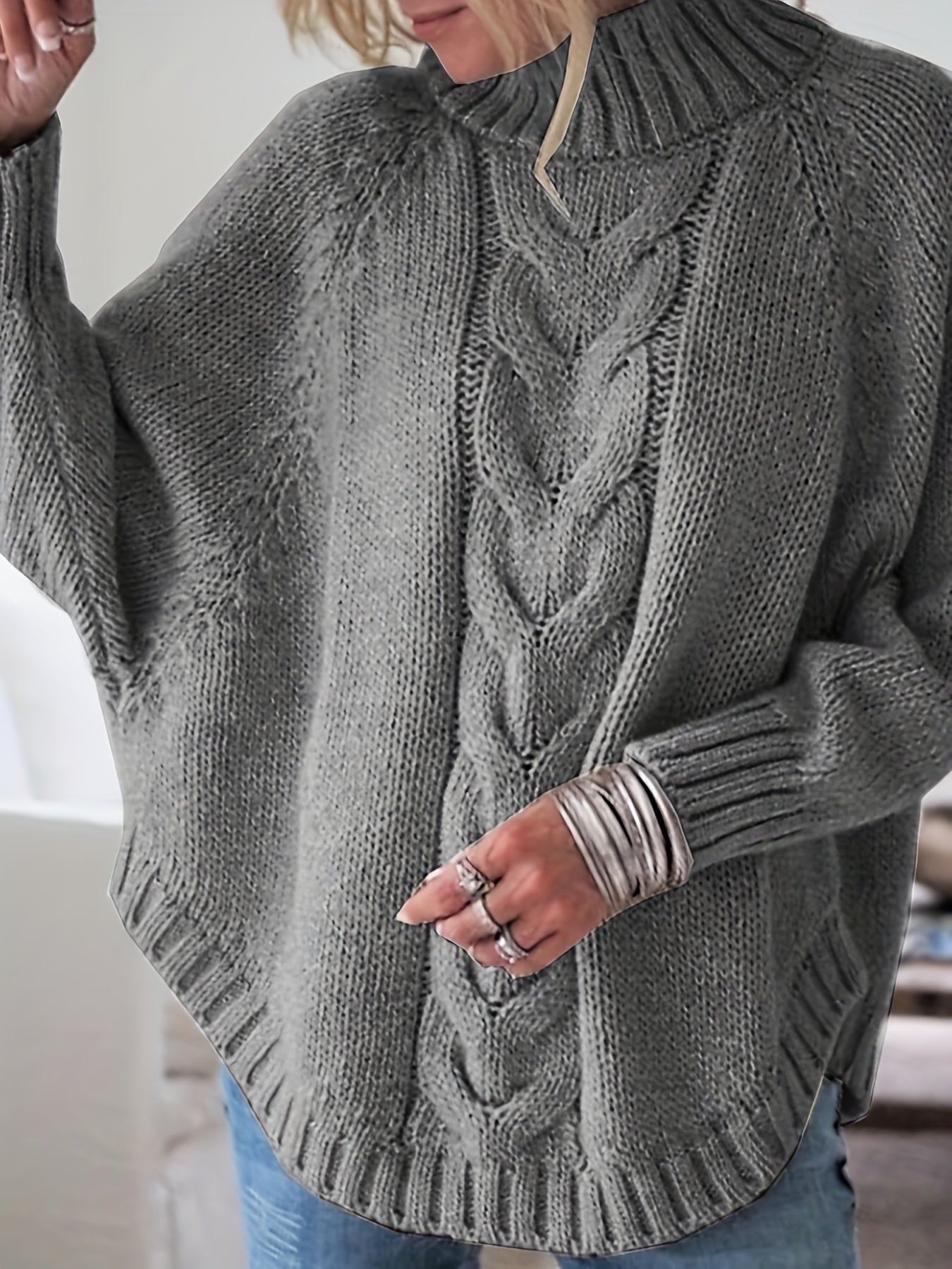 Nicole | Elegant Cable-Knit Mock-Neck Sweater - Picela